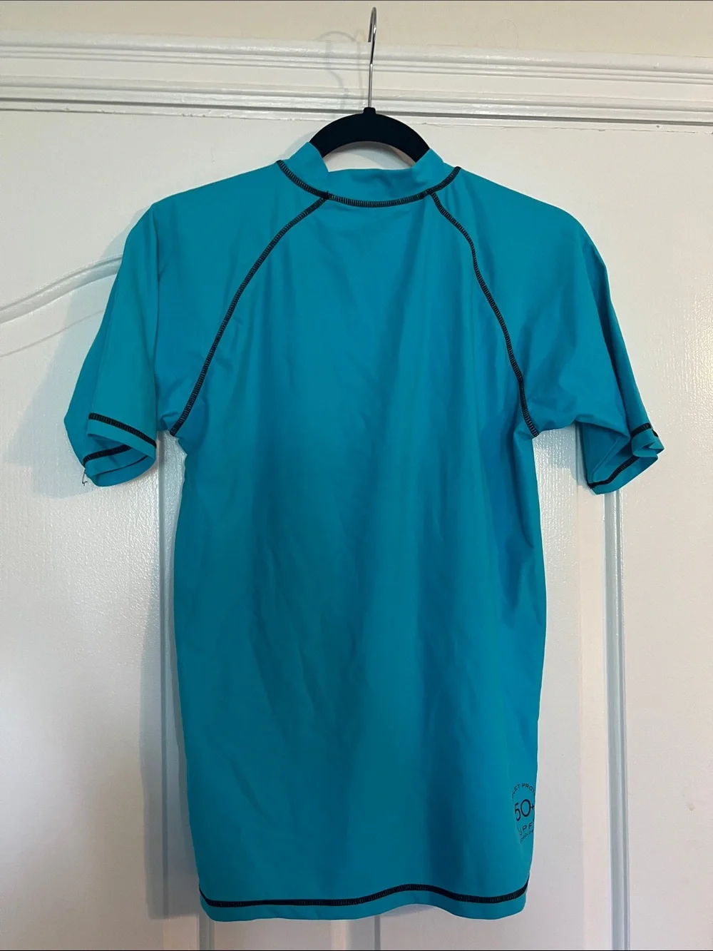 Maui and Sons Men’s Short Sleeve Turquoise Rash Guard